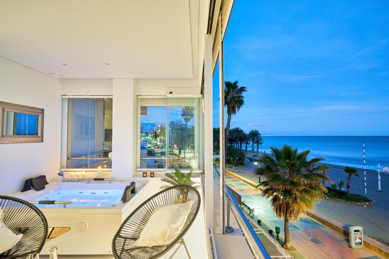Puro Beach. Charming Apartment With Jacuzzi. Torremolinos Exteriör bild